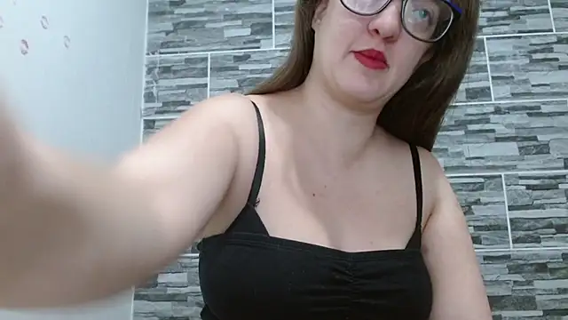 Venus Santana online show from 02-06-26, 05:20