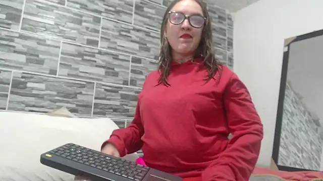 Snapshot of Venus_Santana chatting on 01-12-25, 03:57 Venus Santana online show from 01-12-25, 03:57