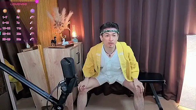 HARU-outdoor-x online show from 10-31-25, 02:24