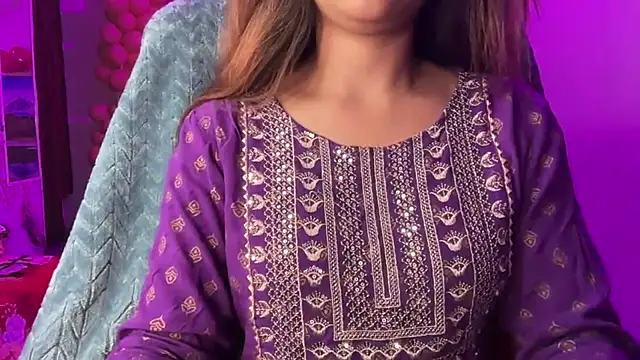 Royal girl 1 online show from 02-14-26, 05:13