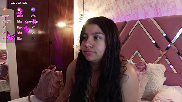 Snapshot of Miaa_Smiith1 chatting on 03-11-25, 12:17 Miaa Smiith1 online show from 03-11-25, 12:17