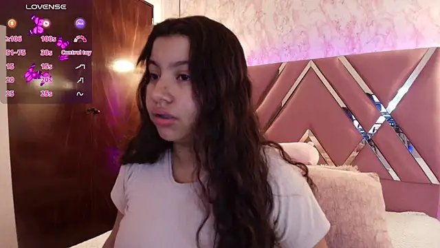 Snapshot of Miaa_Smiith1 chatting on 02-24-25, 12:16 Miaa Smiith1 online show from 02-24-25, 12:16