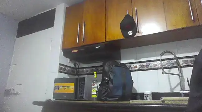 Snapshot of Anastasia_Dark_Di chatting on 02-20-25, 03:45 Anastasia Dark Di online show from 02-20-25, 03:45