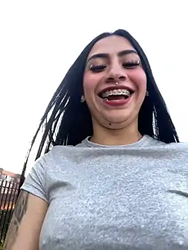 Bunny sexy01 online show from 02-26-25, 10:04