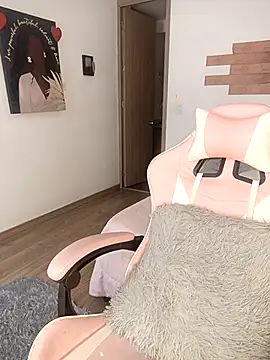 kitty  blackgl online show from 03-08-25, 03:56