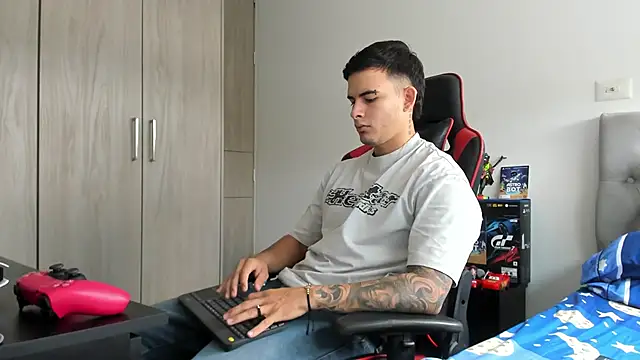 jacob firexx online show from 10-20-25, 03:01