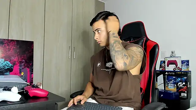 jacob firexx online show from 10-31-25, 02:08