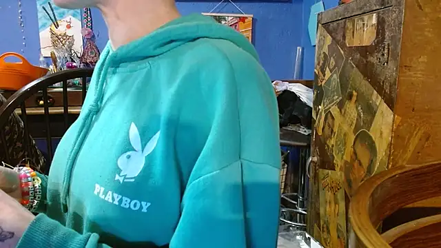 watermellonpussy online show from 11-17-25, 01:42