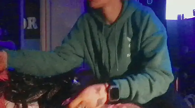 watermellonpussy online show from 12-28-24, 05:55