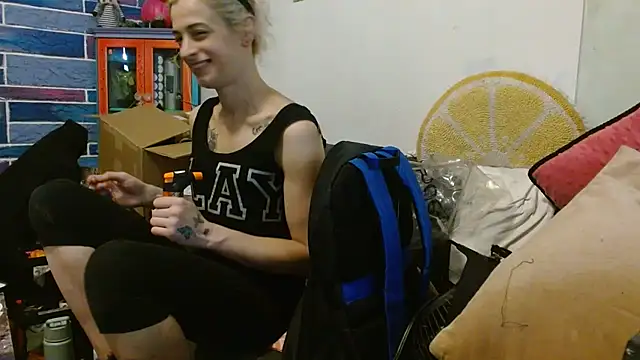 Snapshot of watermellonpussy chatting on 07-07-26, 05:38 watermellonpussy online show from 07-07-26, 05:38