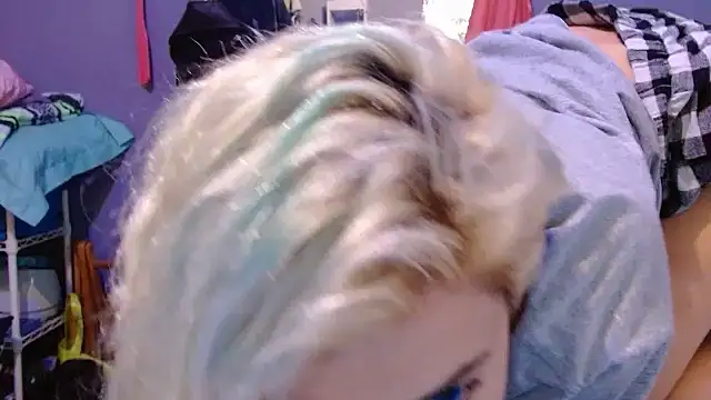 watermellonpussy online show from 11-21-25, 04:50