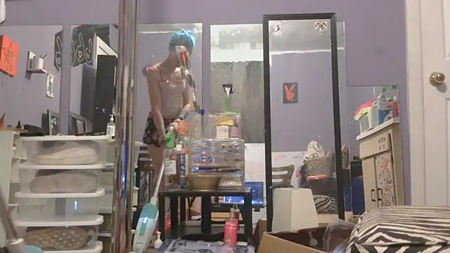 watermellonpussy online show from 10-08-25, 04:47