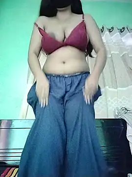 Snapshot of SimaRoy- chatting on 07-28-26, 02:30 SimaRoy- online show from 07-28-26, 02:30