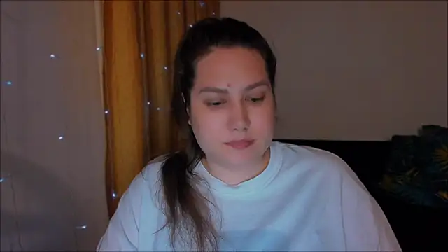 Snapshot of _madalexa_ chatting on 02-01-25, 09:51  madalexa  online show from 02-01-25, 09:51