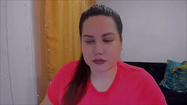 Snapshot of _madalexa_ chatting on 02-16-25, 05:15  madalexa  online show from 02-16-25, 05:15