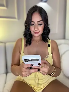 Snapshot of GabriellaFerrer chatting on 05-30-26, 01:34 GabriellaFerrer online show from 05-30-26, 01:34