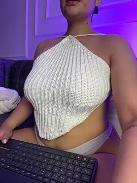 GabriellaFerrer online show from 04-06-26, 11:11