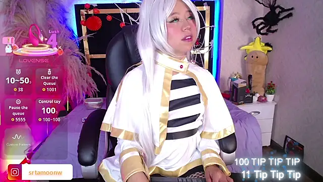 Moon Water   online show from 10-29-25, 10:14