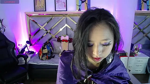 Moon Water   online show from 06-02-26, 11:32
