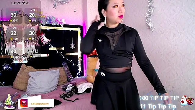 Moon Water   online show from 12-04-25, 10:47