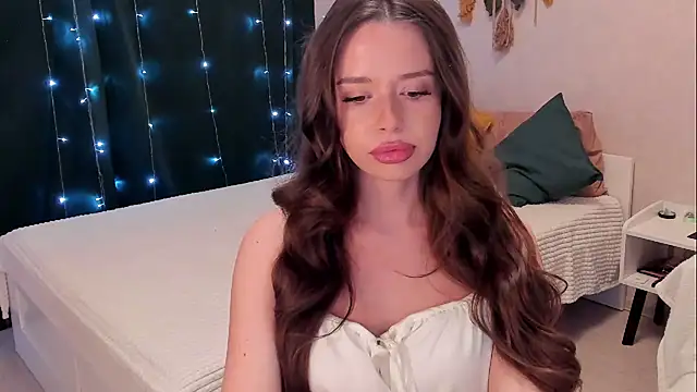 Snapshot of AmeliaBrian chatting on 03-06-25, 10:15 AmeliaBrian online show from 03-06-25, 10:15