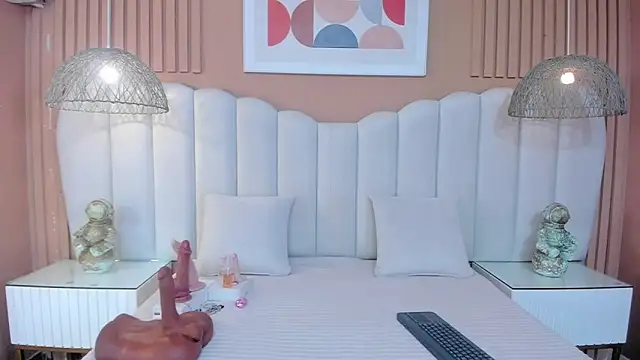 Sara Vanegas online show from 03-04-26, 11:51