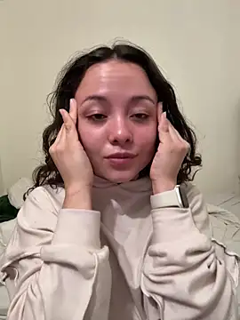 Megan Rodrigo online show from 04-29-26, 01:37