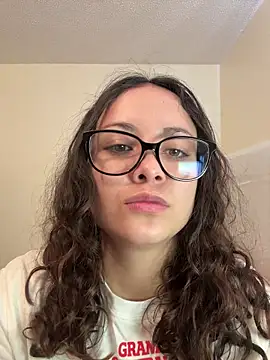 Megan Rodrigo online show from 02-17-26, 02:14