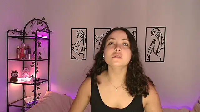Megan Rodrigo online show from 10-08-25, 07:14