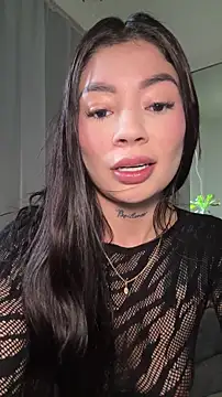 Roxanne 08 online show from 04-03-26, 07:20