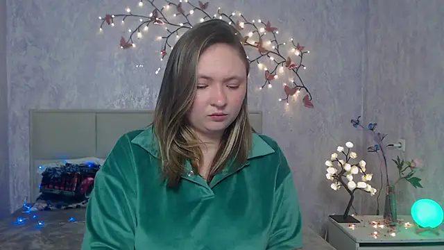 SallyVerda online show from 03-29-26, 05:47