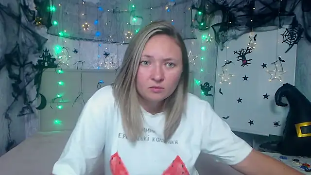 SallyVerda online show from 10-16-25, 06:16