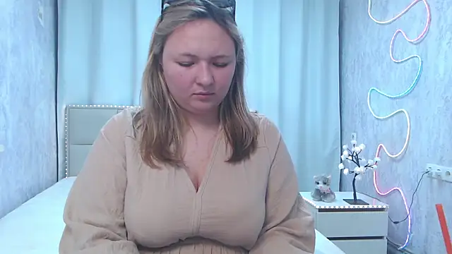 SallyVerda online show from 07-03-26, 05:41