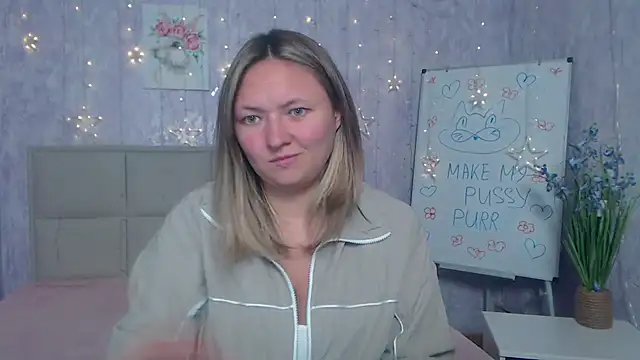 SallyVerda online show from 10-08-25, 05:35