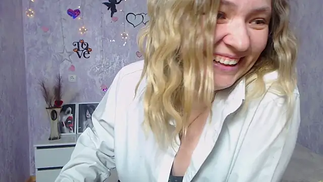 SallyVerda online show from 02-27-25, 04:46