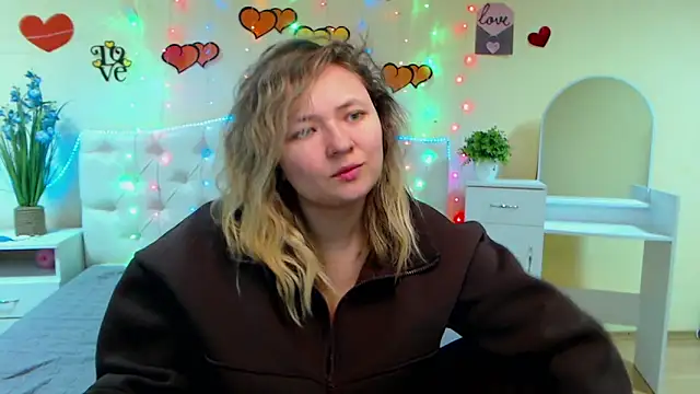 SallyVerda online show from 02-27-25, 06:31