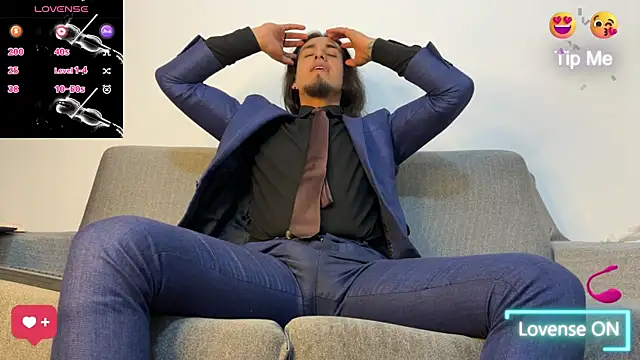 Tom blunt96 online show from 09-12-25, 09:58