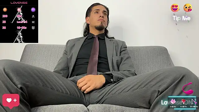 Tom blunt96 online show from 09-11-25, 07:08