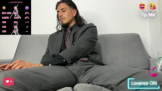 Tom blunt96 online show from 10-21-25, 02:55