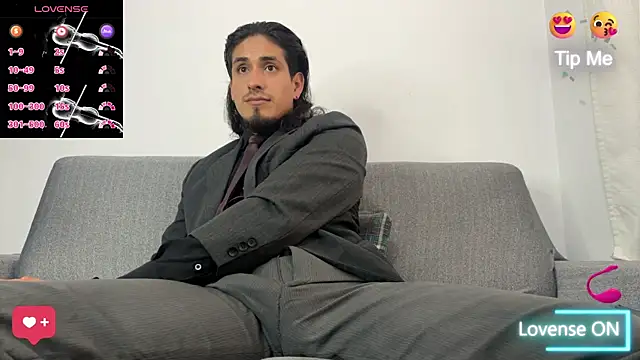 Tom blunt96 online show from 10-16-25, 07:22