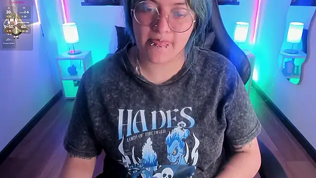 lucky-leah online show from 02-21-26, 04:36