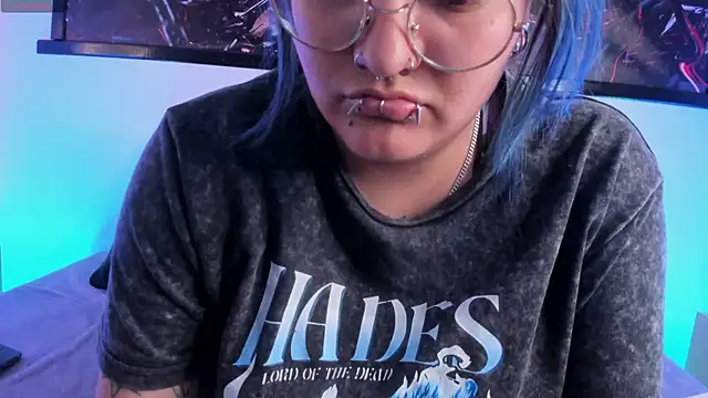 lucky-leah online show from 05-03-26, 04:39