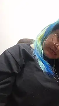 lucky-leah online show from 02-13-26, 03:17