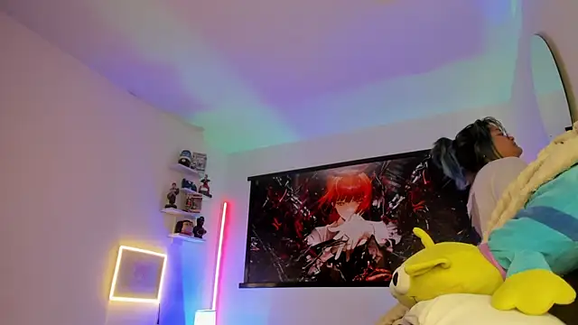 lucky-leah online show from 04-19-26, 04:46
