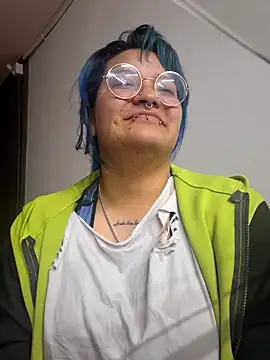 lucky-leah online show from 05-08-26, 03:54