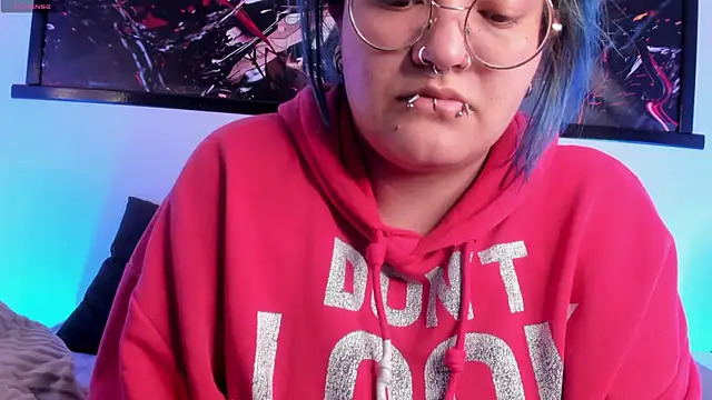 lucky-leah online show from 05-02-26, 04:18