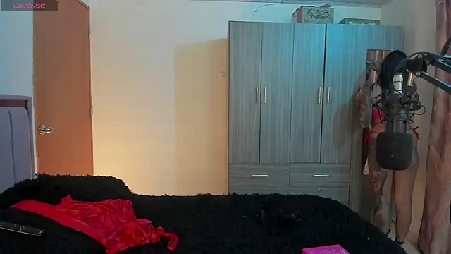 Kayla foxxy online show from 09-16-25, 05:30