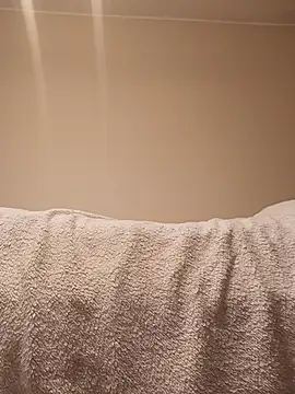 niesmialy39oon online show from 02-22-26, 07:59