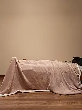 niesmialy39oon online show from 12-18-25, 09:18