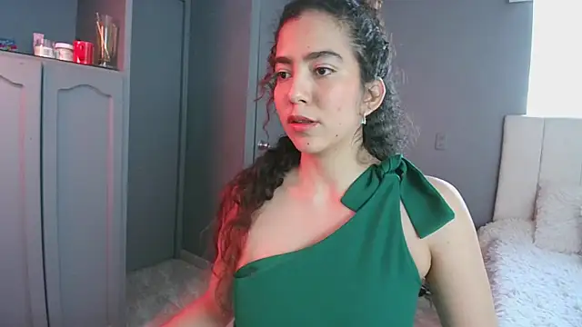 Snapshot of arteverena chatting on 03-04-25, 09:11 arteverena online show from 03-04-25, 09:11